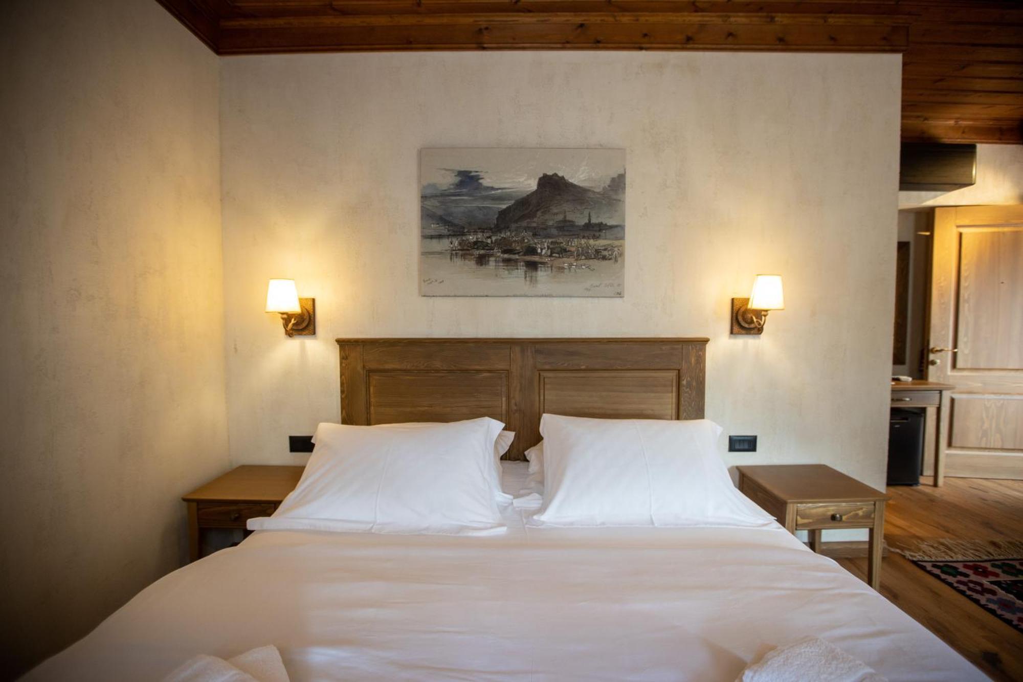 Vista Boutique Hotel Berat Buitenkant foto