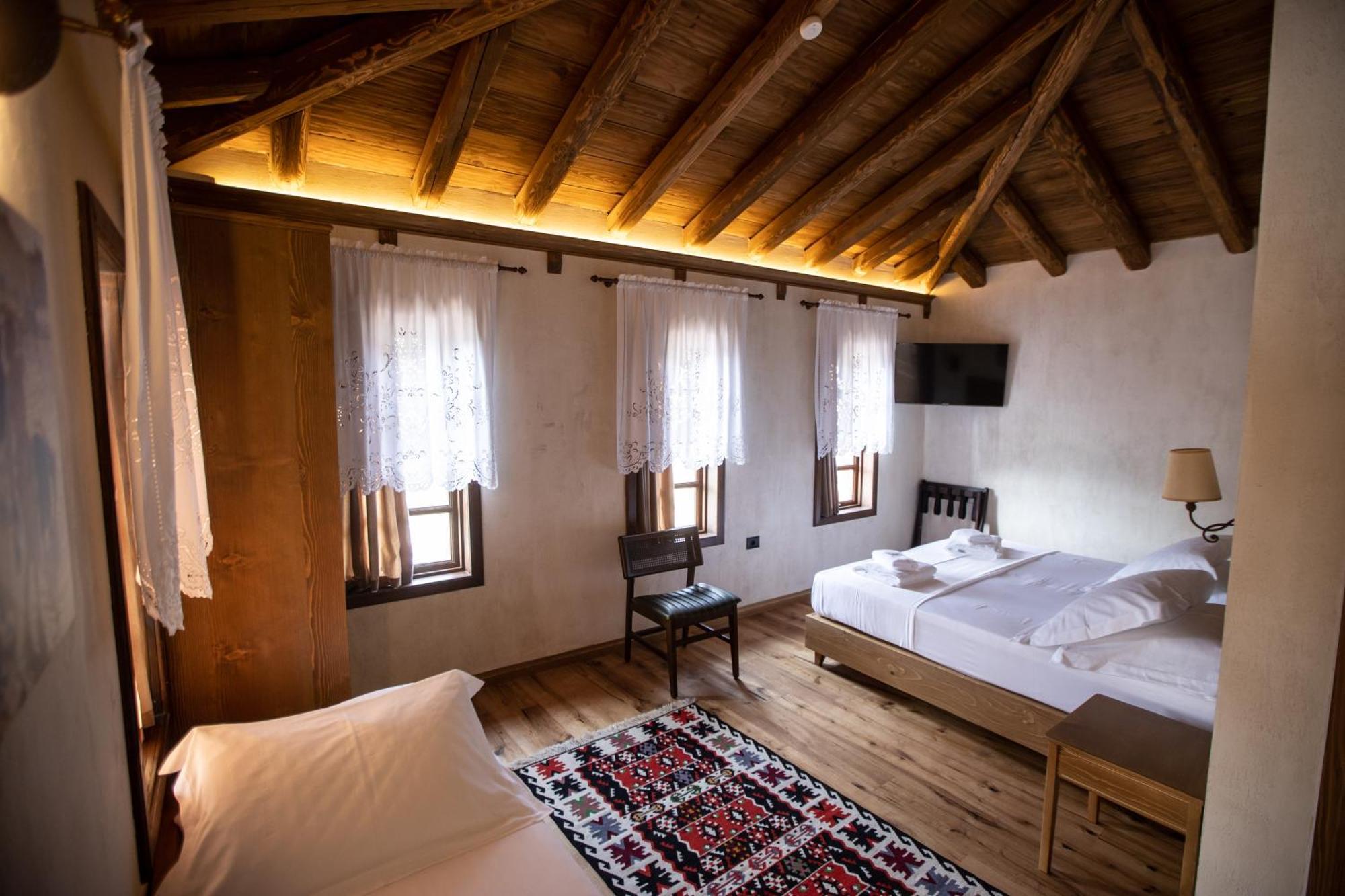 Vista Boutique Hotel Berat Buitenkant foto