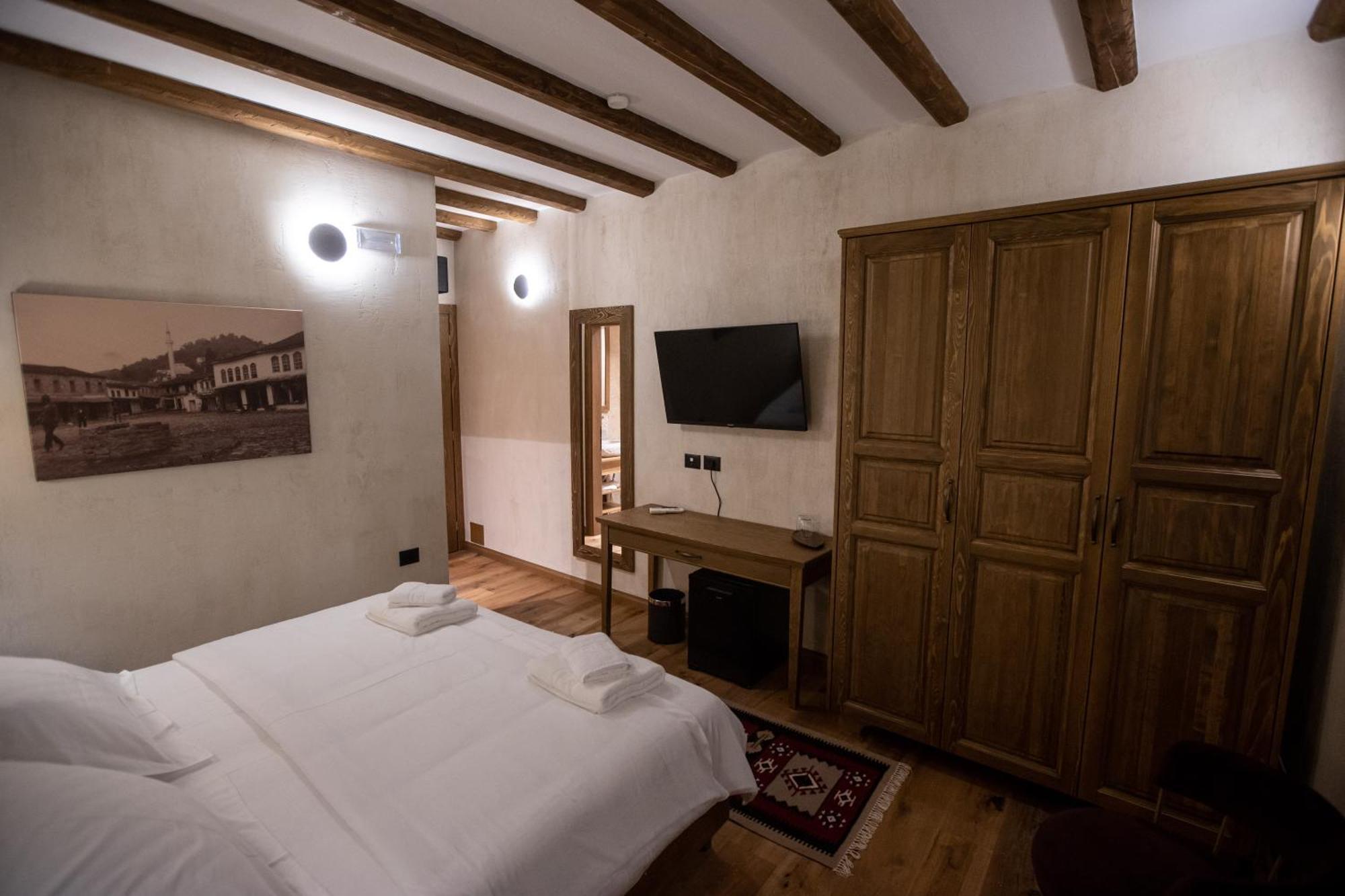 Vista Boutique Hotel Berat Buitenkant foto